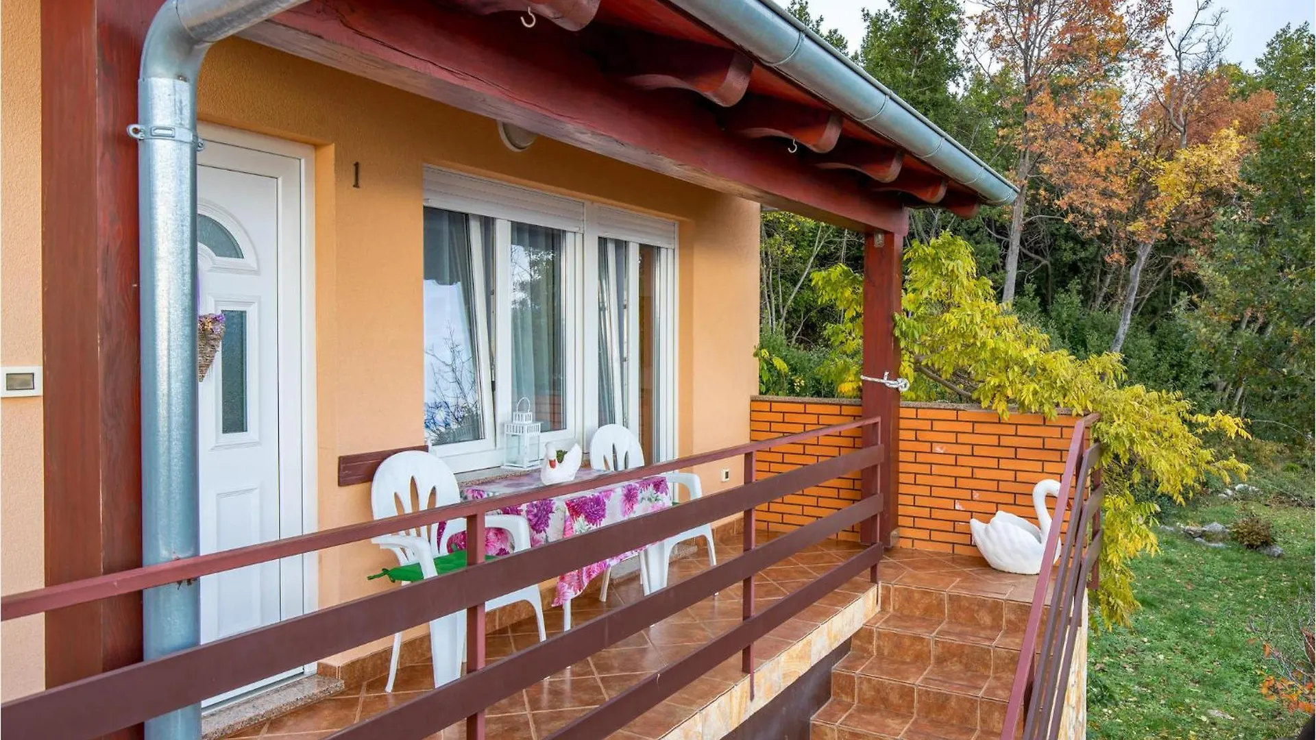 Semesterbostad Awesome Home In Medveja With House Sea View